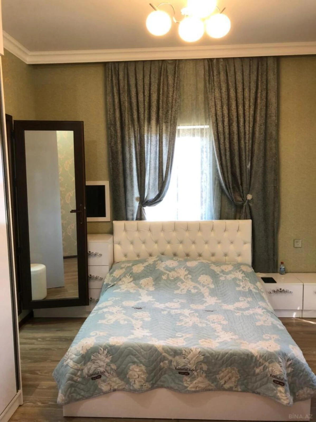 Kirayə verilir 4 otaqlı həyət evi 200 m²