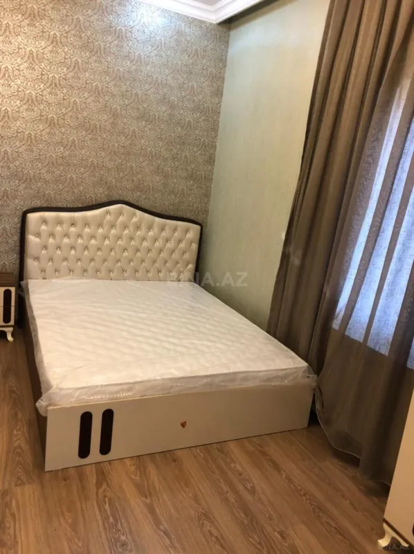 Kirayə verilir 4 otaqlı həyət evi 200 m²