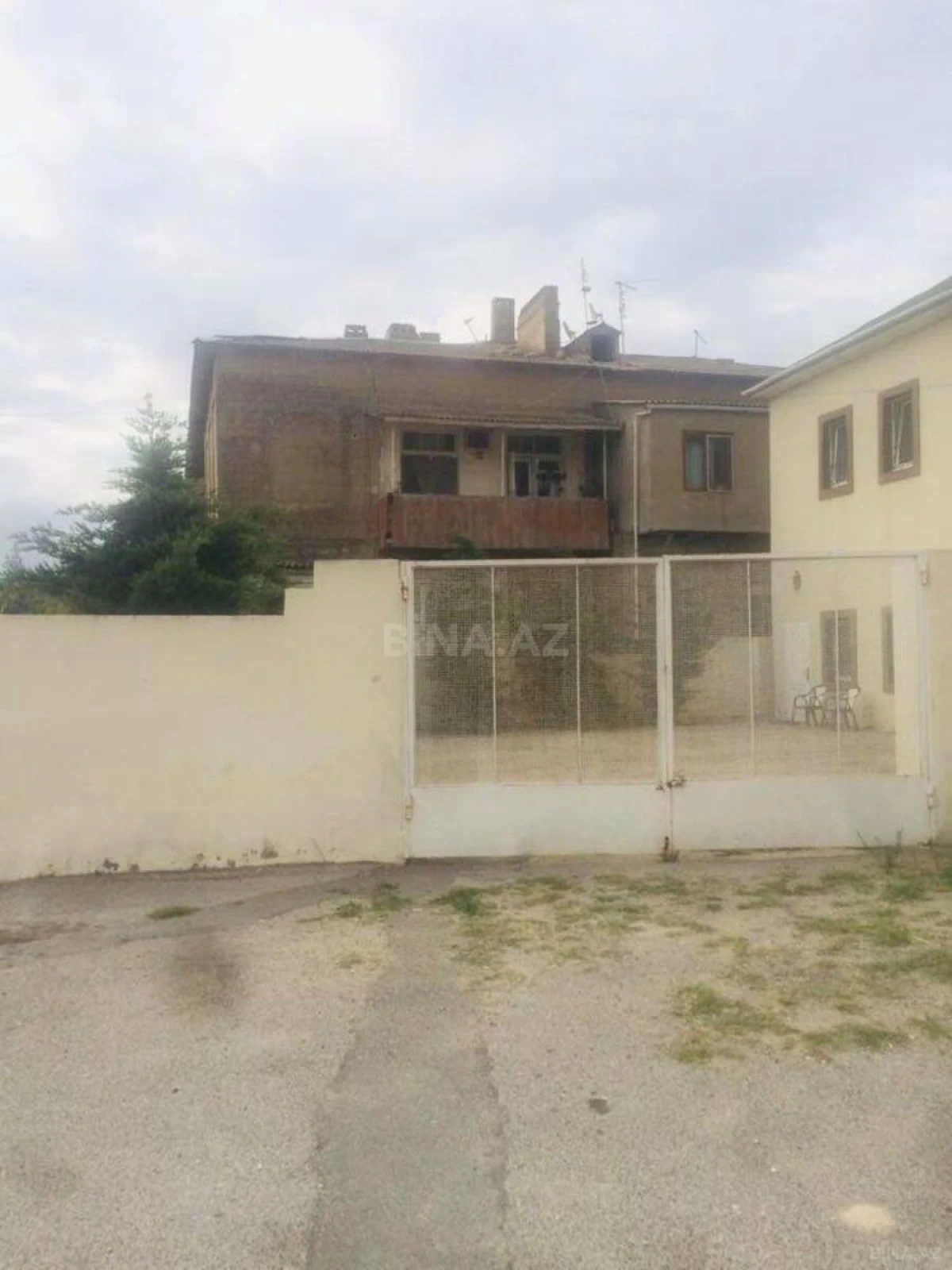 Satılır 3 otaqlı mənzil 100 m²