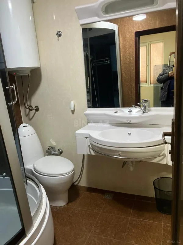 Kirayə verilir 2 otaqlı mənzil 45 m²