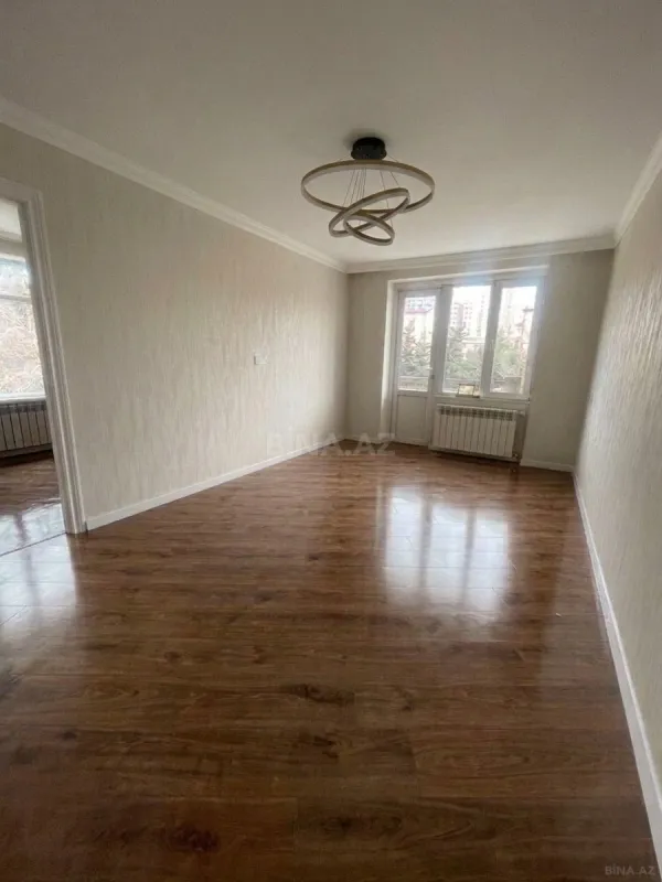 Satılır 2 otaqlı mənzil 45 m²