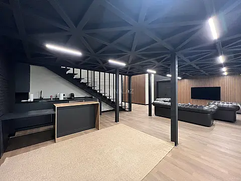 Kirayə verilir 3 otaqlı mənzil 140 m²