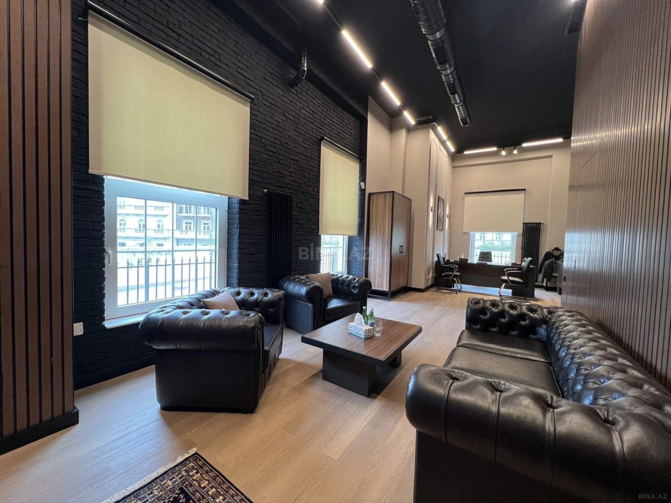 Kirayə verilir 3 otaqlı mənzil 140 m²