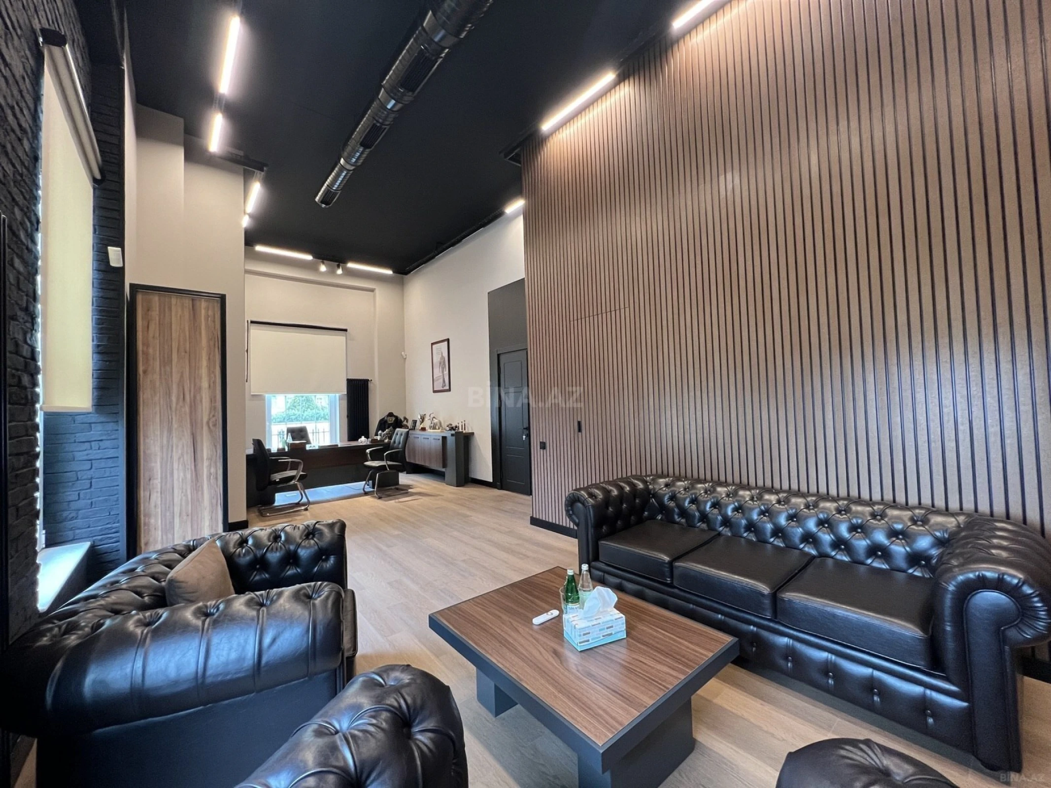 Kirayə verilir 3 otaqlı mənzil 140 m²