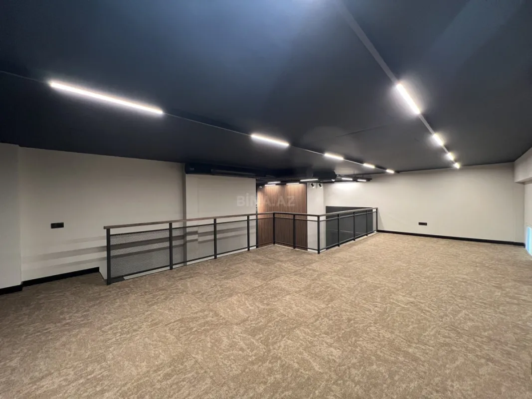 Kirayə verilir 3 otaqlı mənzil 140 m²