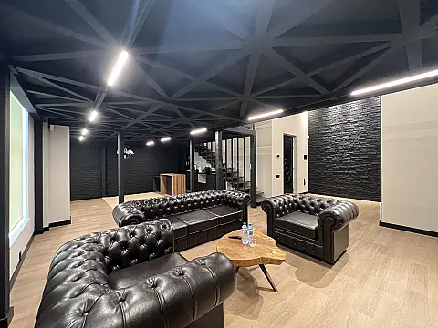 Kirayə verilir 3 otaqlı mənzil 140 m²