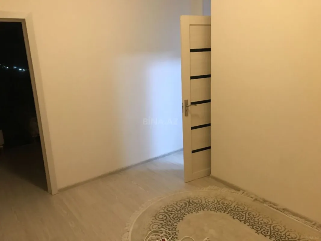 Satılır 3 otaqlı mənzil 95 m²