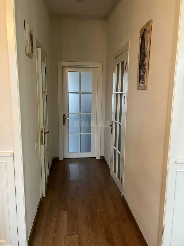 Kirayə verilir 2 otaqlı mənzil 75 m²