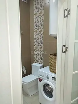 Kirayə verilir 2 otaqlı mənzil 75 m²