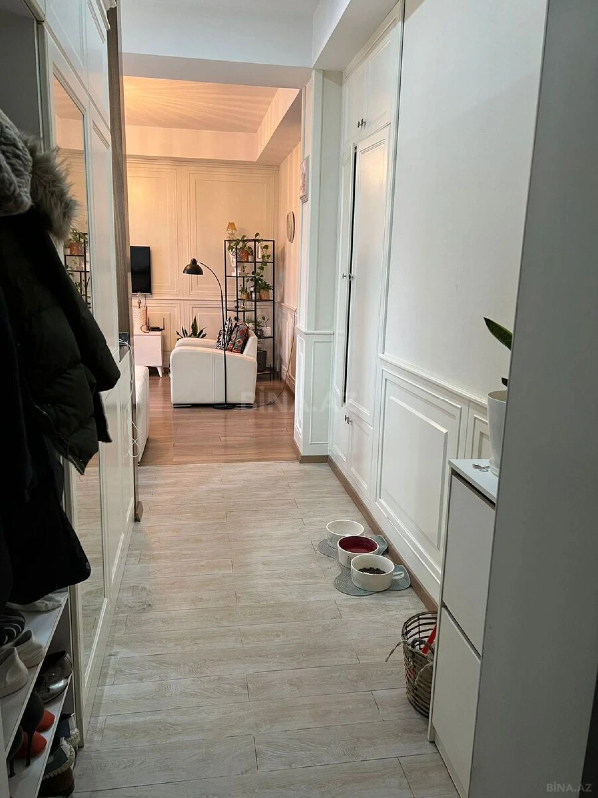Kirayə verilir 2 otaqlı mənzil 75 m²