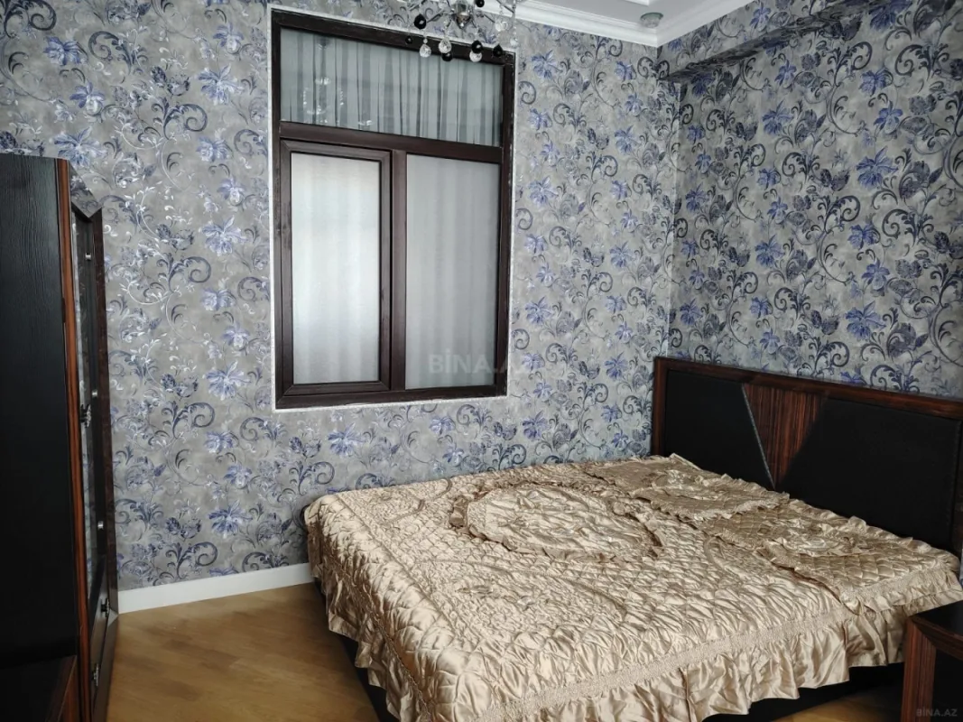 Kirayə verilir 3 otaqlı mənzil 95 m²