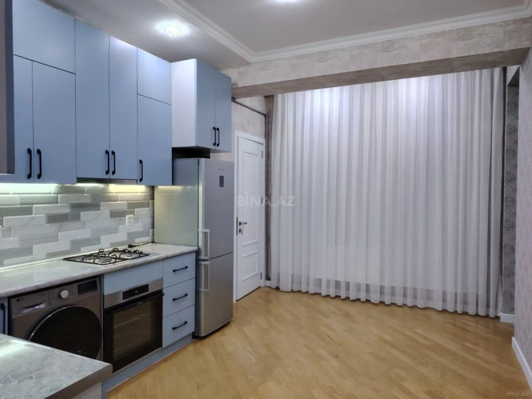Kirayə verilir 3 otaqlı mənzil 95 m²