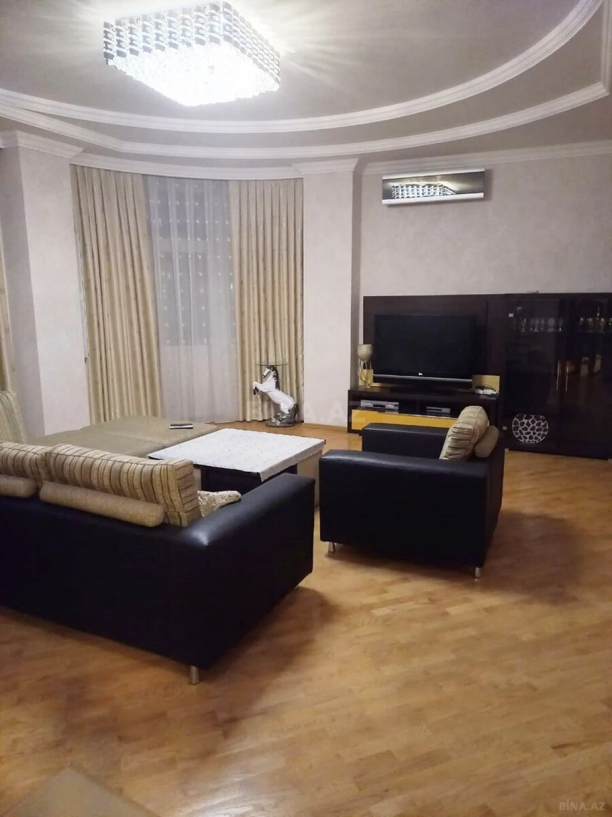 Kirayə verilir 3 otaqlı mənzil 100 m²