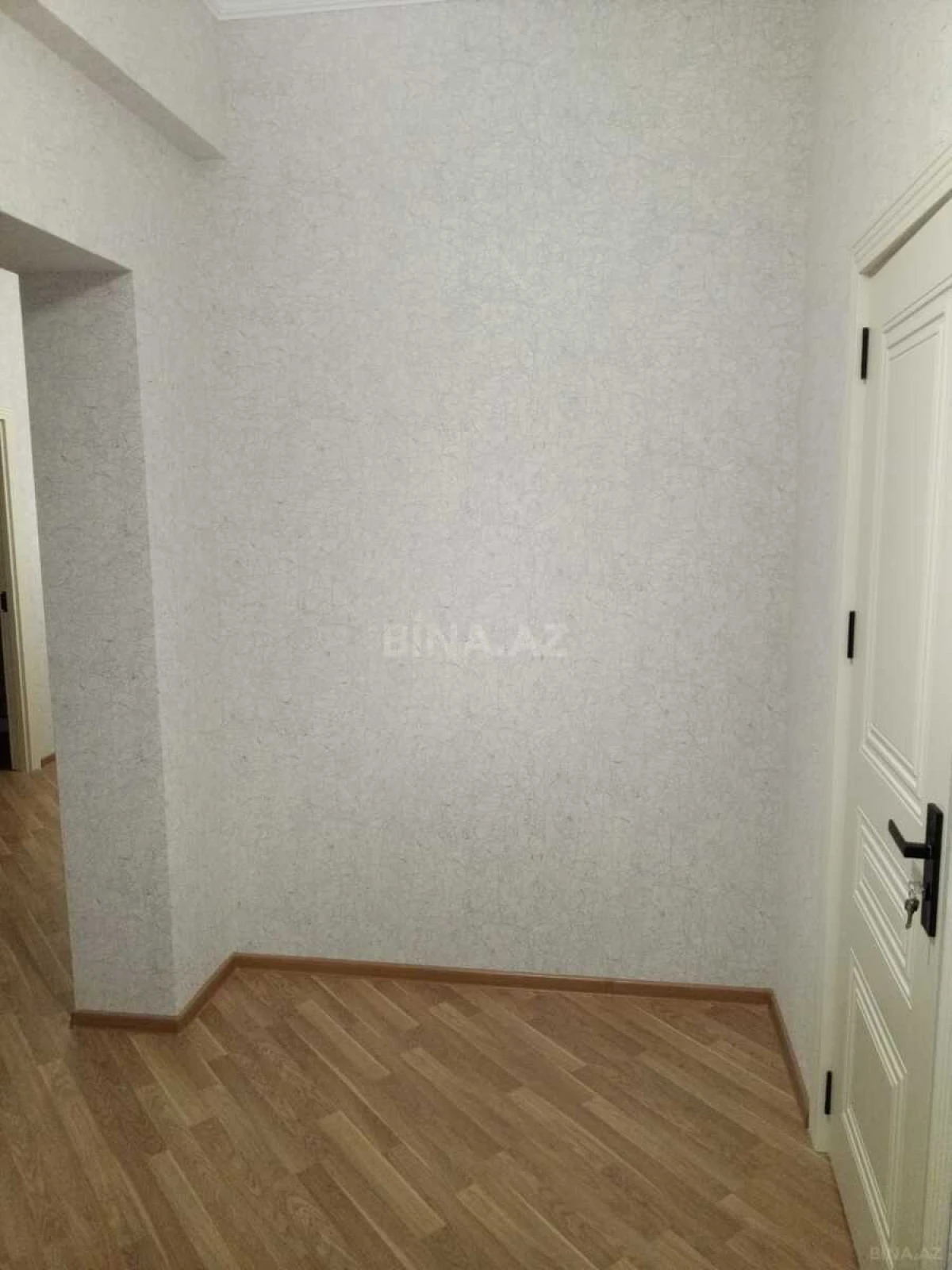 Kirayə verilir 3 otaqlı mənzil 115 m²