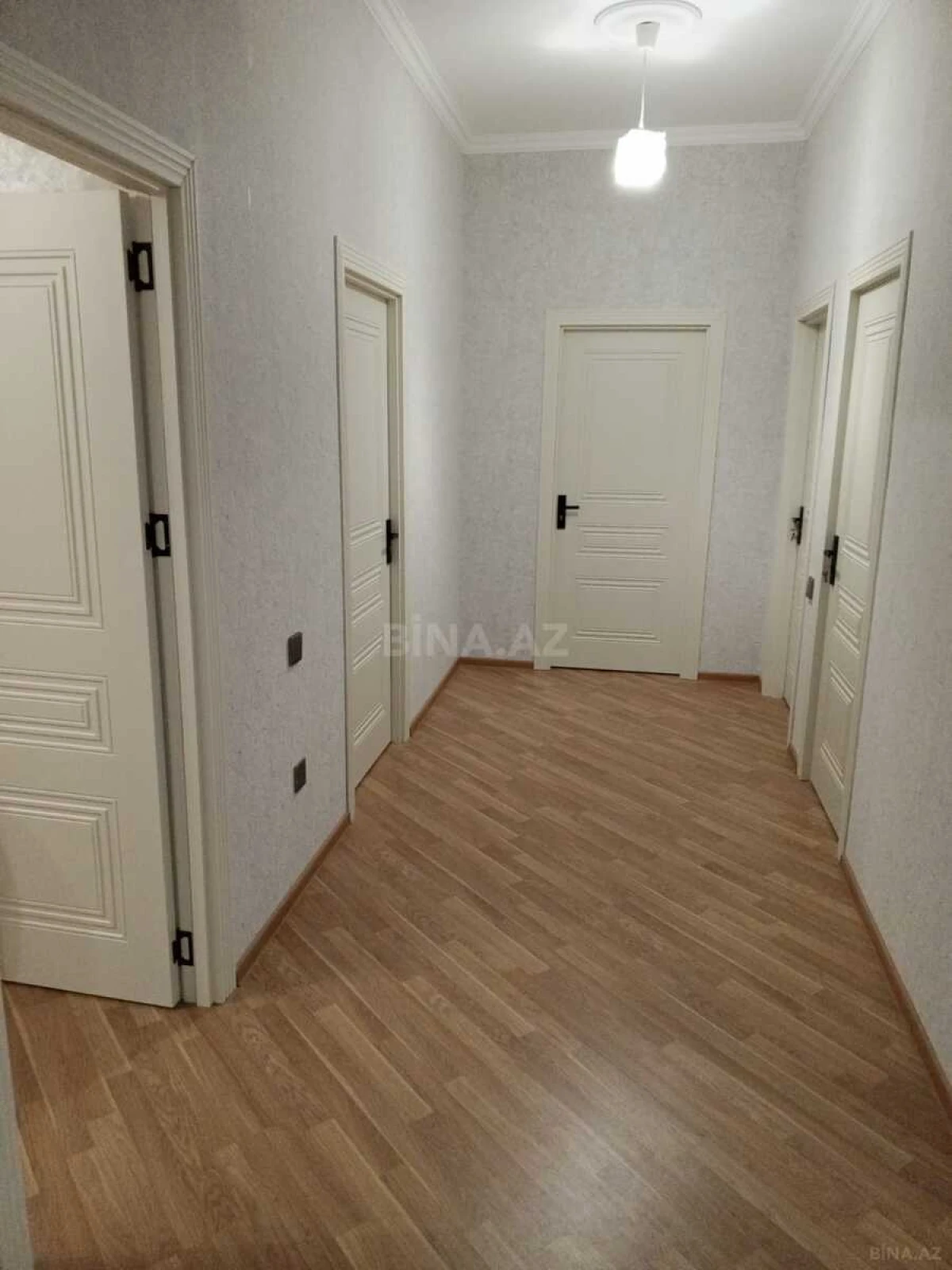 Kirayə verilir 3 otaqlı mənzil 115 m²