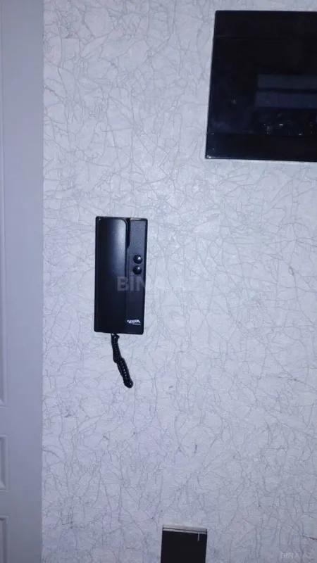 Kirayə verilir 3 otaqlı mənzil 115 m²