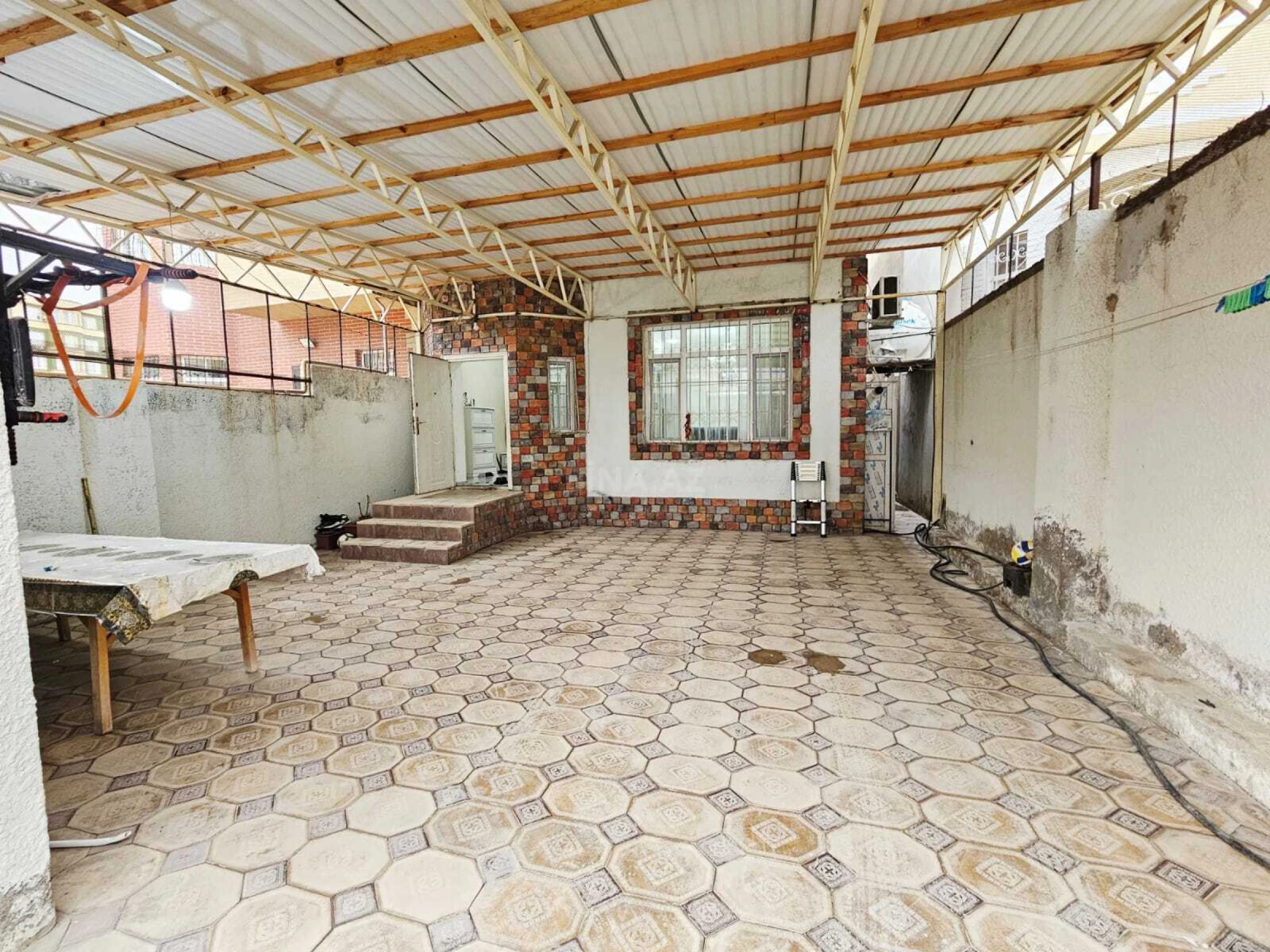 Satılır 4 otaqlı həyət evi 120 m²