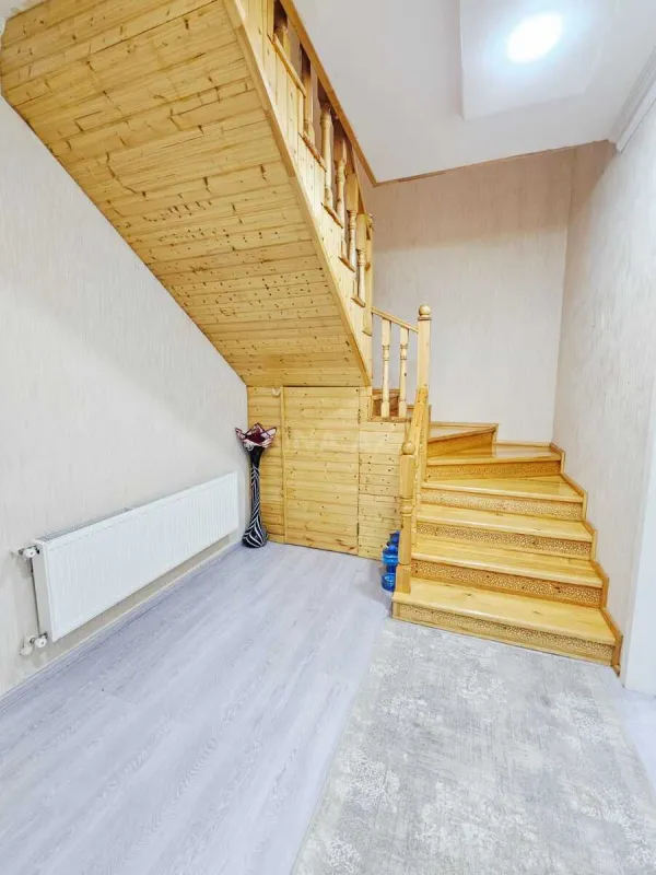 Satılır 4 otaqlı həyət evi 120 m²