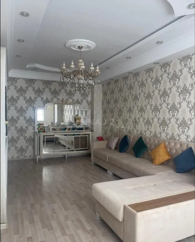 Satılır 2 otaqlı mənzil 56 m²