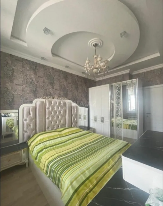 Satılır 2 otaqlı mənzil 56 m²