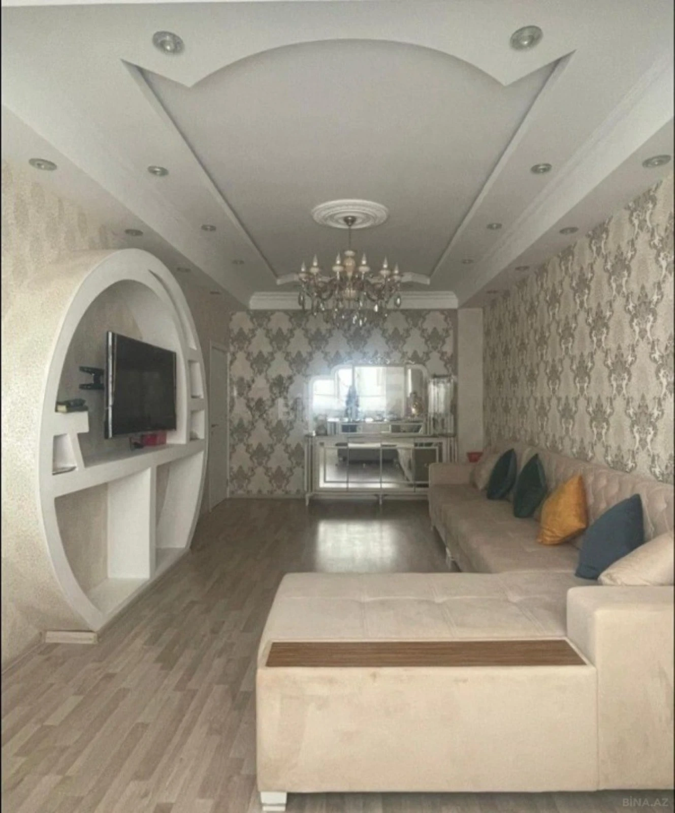 Satılır 2 otaqlı mənzil 56 m²