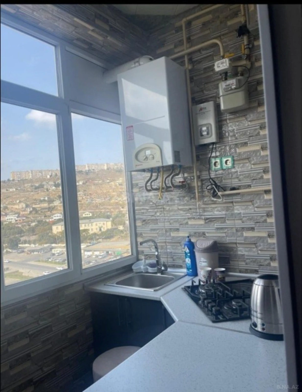 Satılır 2 otaqlı mənzil 56 m²
