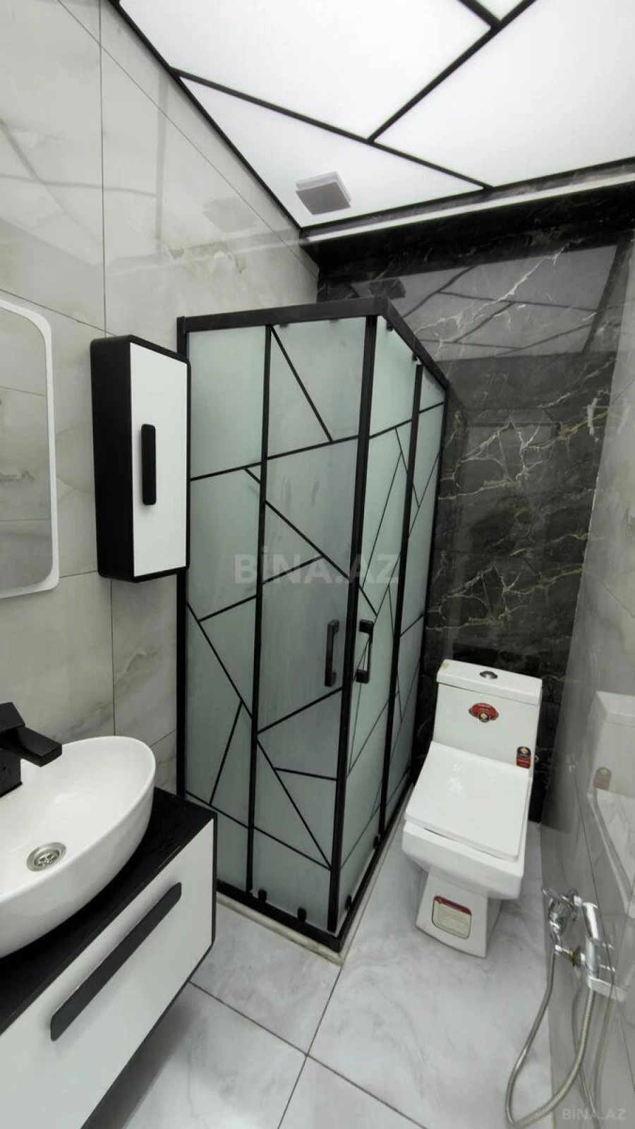 Satılır 2 otaqlı mənzil 30 m²