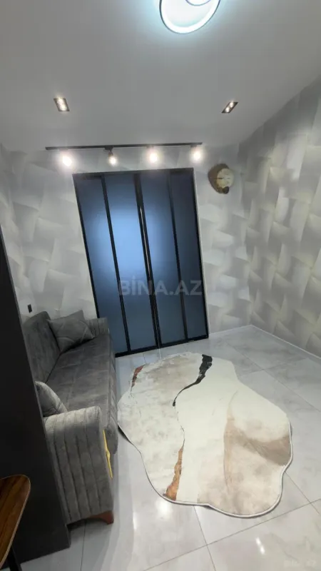 Satılır 2 otaqlı mənzil 30 m²