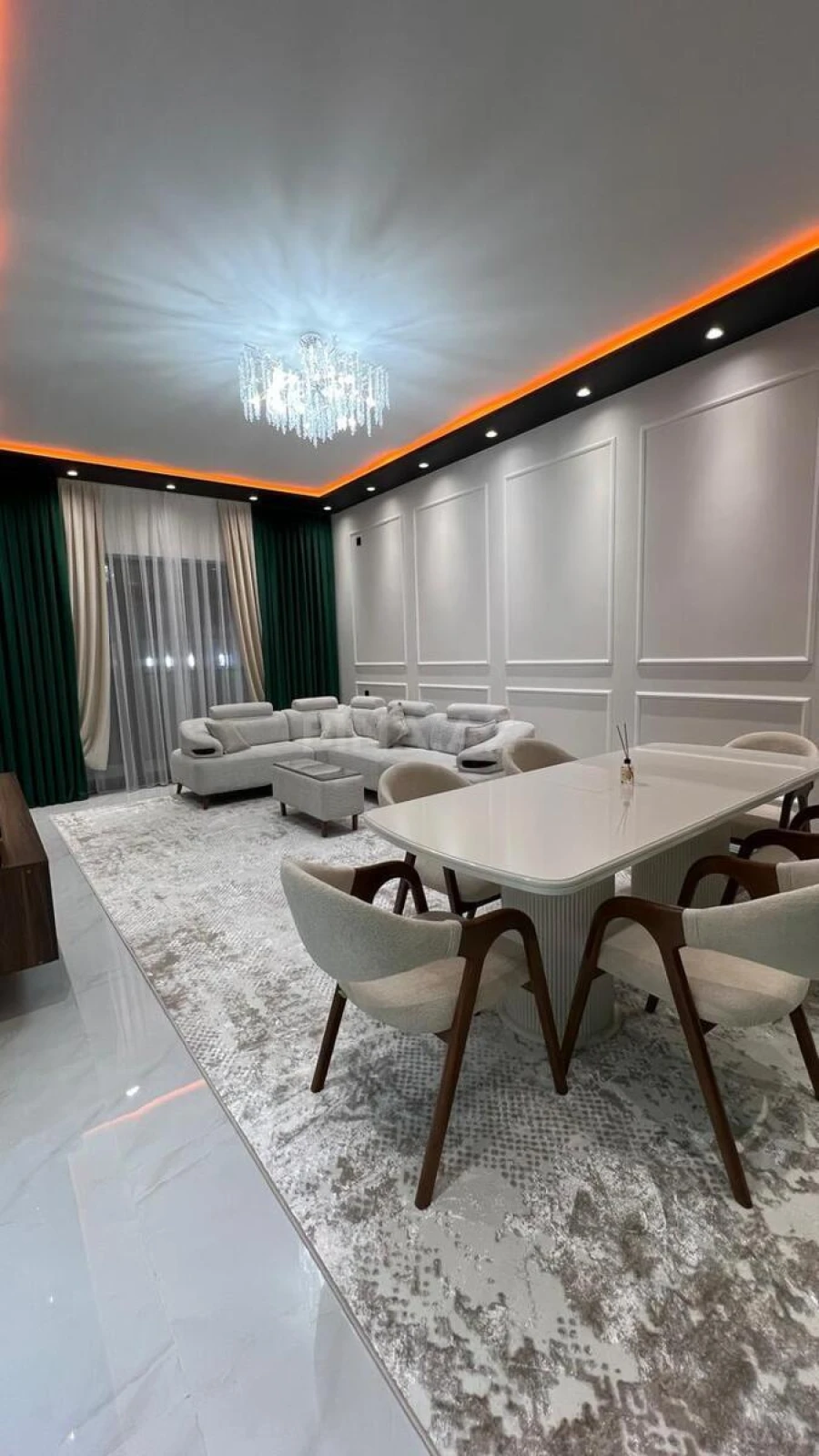 Satılır 4 otaqlı həyət evi 180 m²