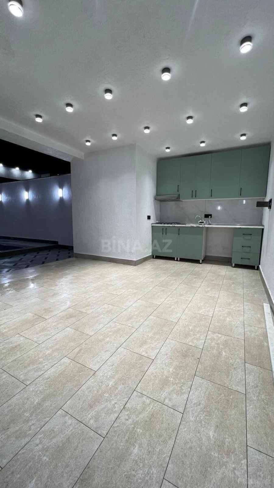 Satılır 4 otaqlı həyət evi 180 m²
