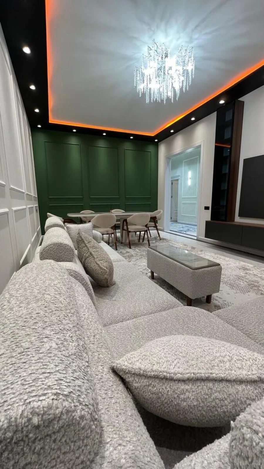 Satılır 4 otaqlı həyət evi 180 m²