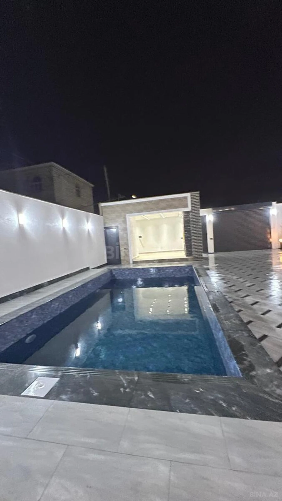 Satılır 4 otaqlı həyət evi 180 m²