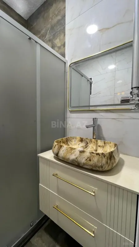 Satılır 4 otaqlı həyət evi 180 m²