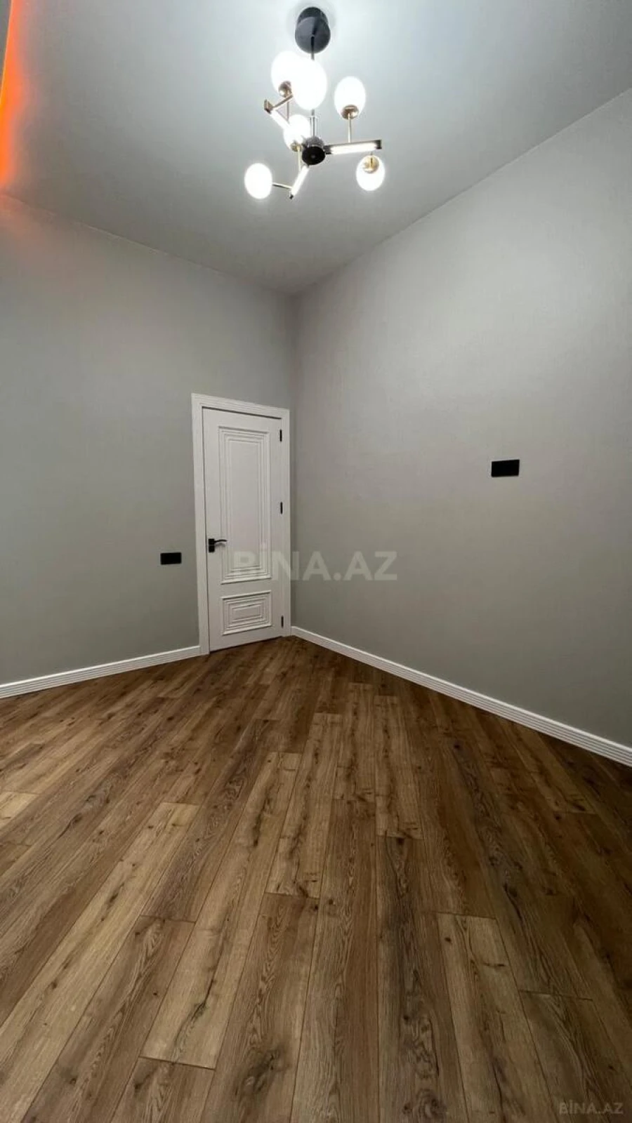 Satılır 4 otaqlı həyət evi 180 m²