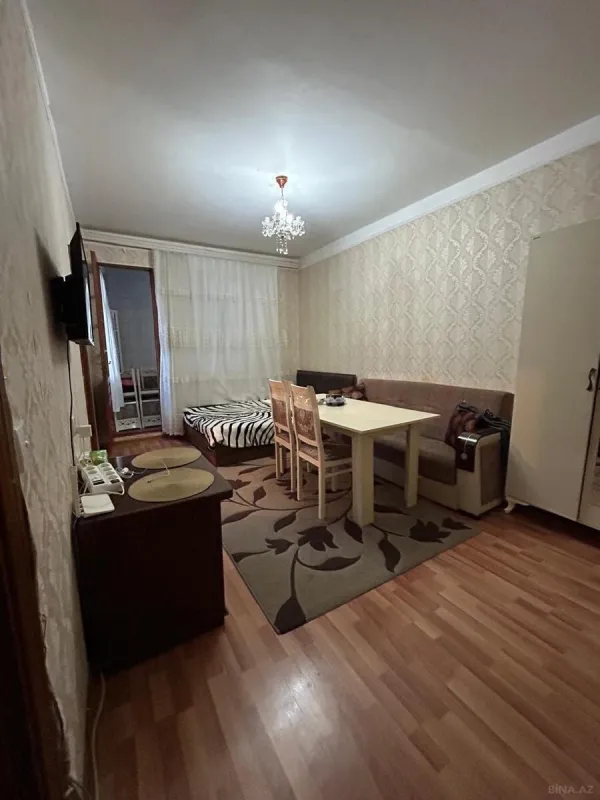 Satılır 2 otaqlı mənzil 35 m²