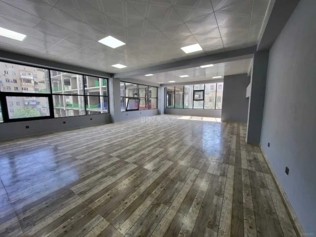 Satılır obyekt 100 m²