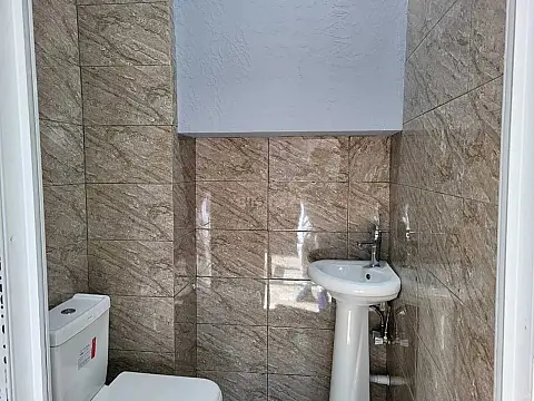 Satılır obyekt 100 m²