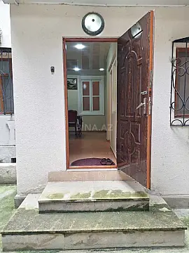Satılır 4 otaqlı mənzil 80 m²