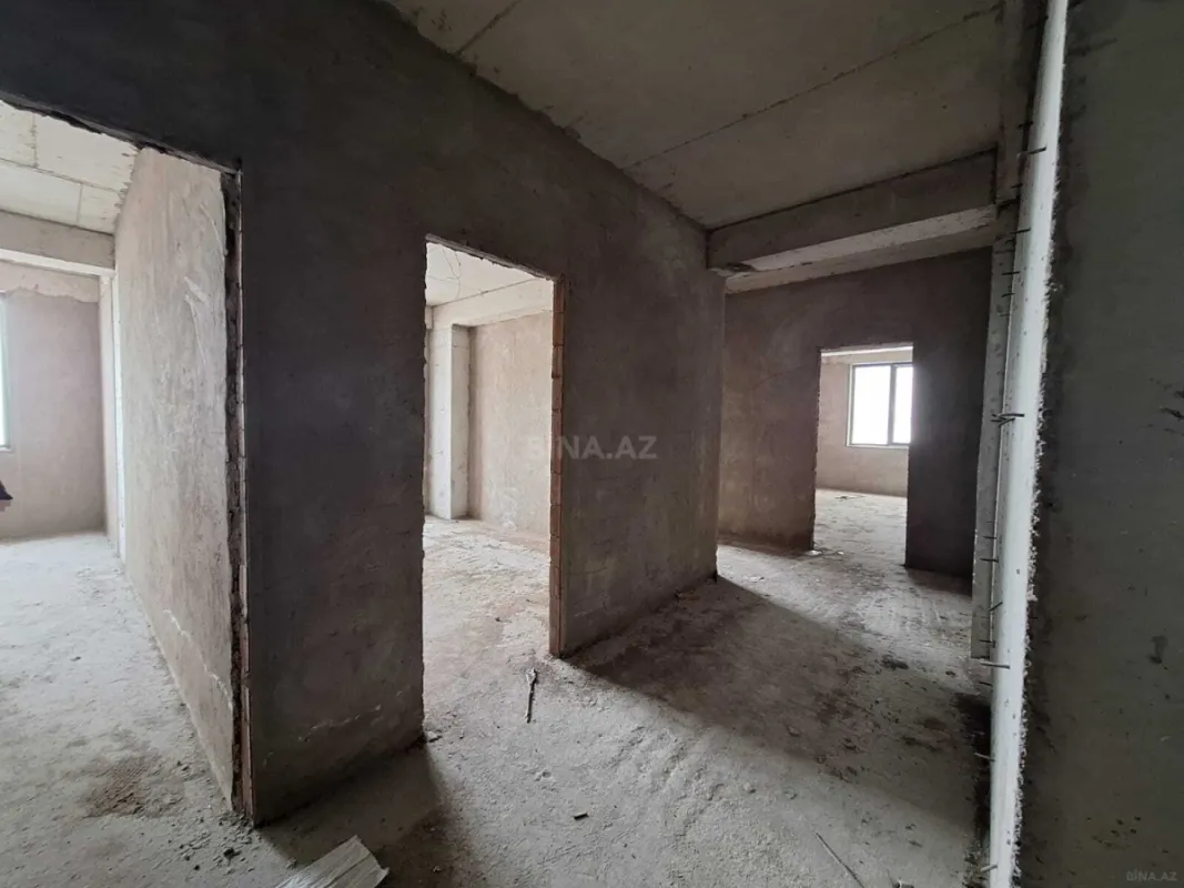 Satılır 3 otaqlı mənzil 150 m²