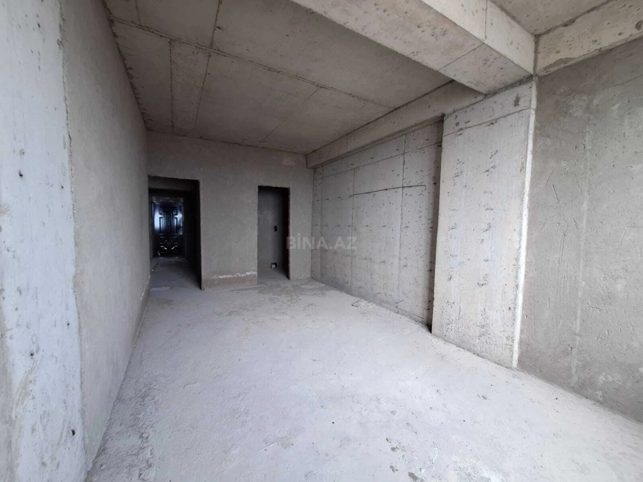 Satılır 3 otaqlı mənzil 150 m²