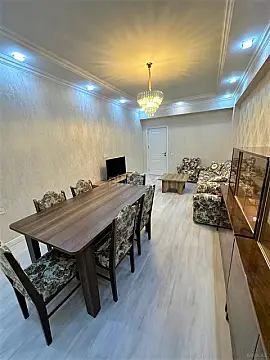 Satılır 3 otaqlı mənzil 110 m²