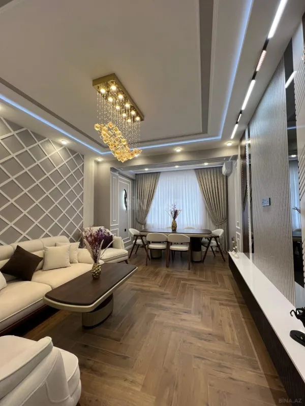 Satılır 3 otaqlı mənzil 105 m²
