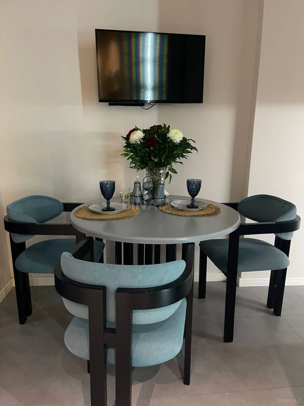 Kirayə verilir 4 otaqlı həyət evi 220 m²