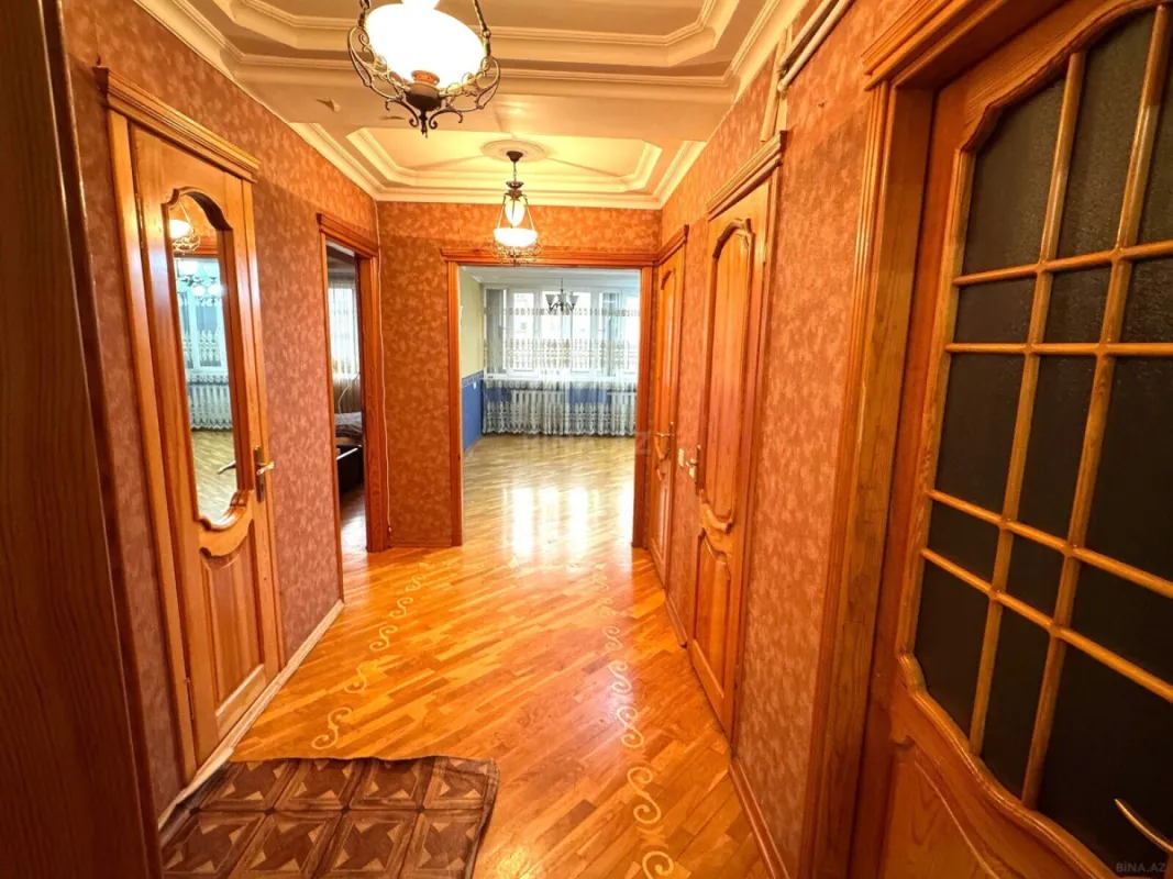 Satılır 3 otaqlı mənzil 100 m²