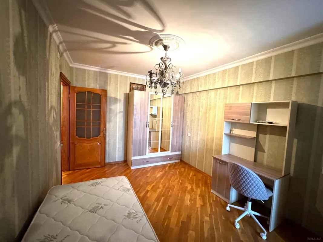 Satılır 3 otaqlı mənzil 100 m²