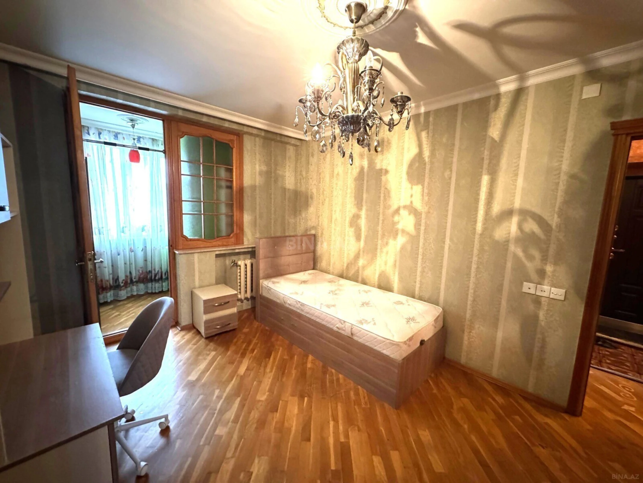 Satılır 3 otaqlı mənzil 100 m²