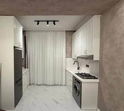 Kirayə verilir 2 otaqlı mənzil 57 m²