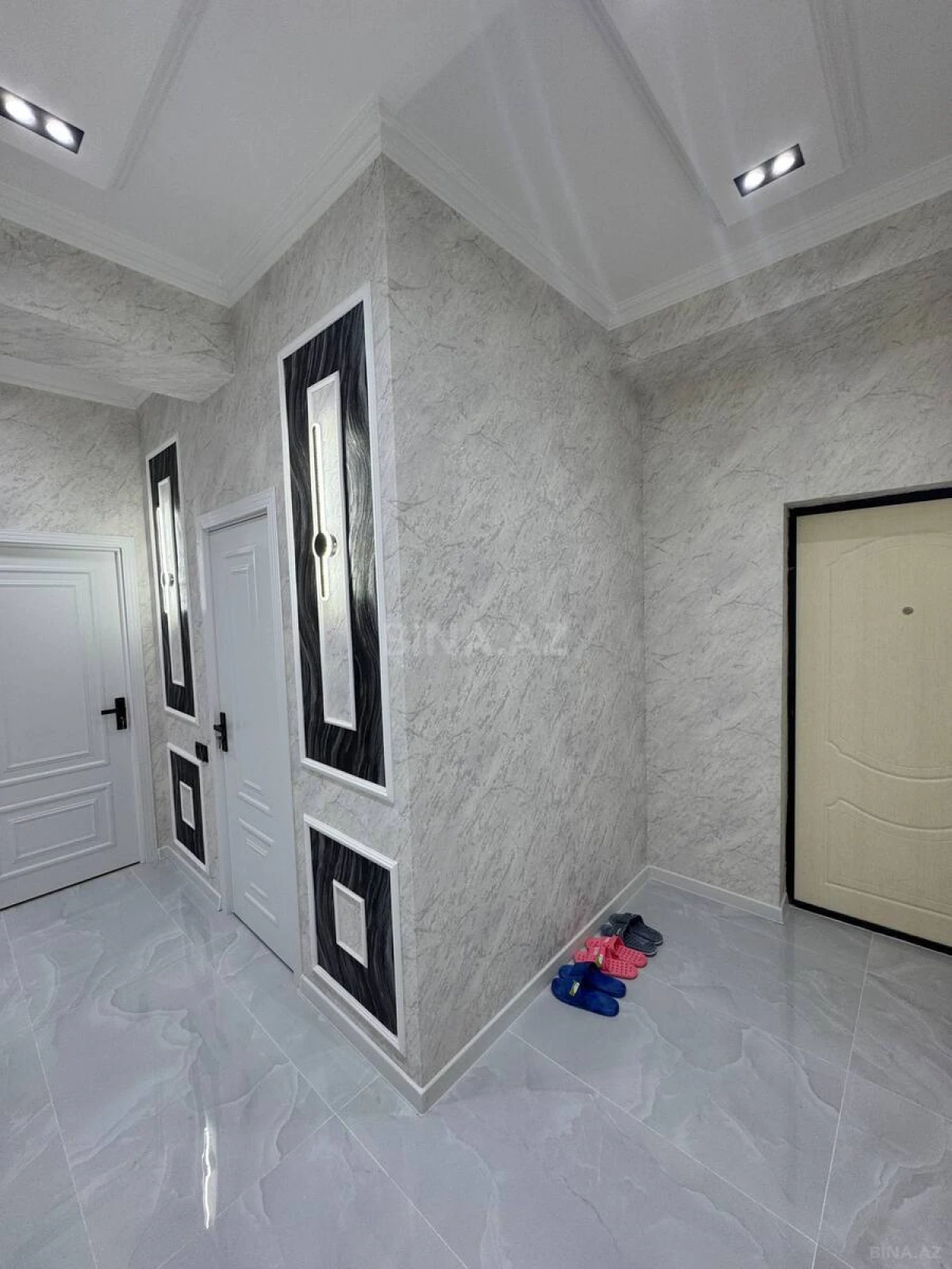 Satılır 3 otaqlı mənzil 90 m²