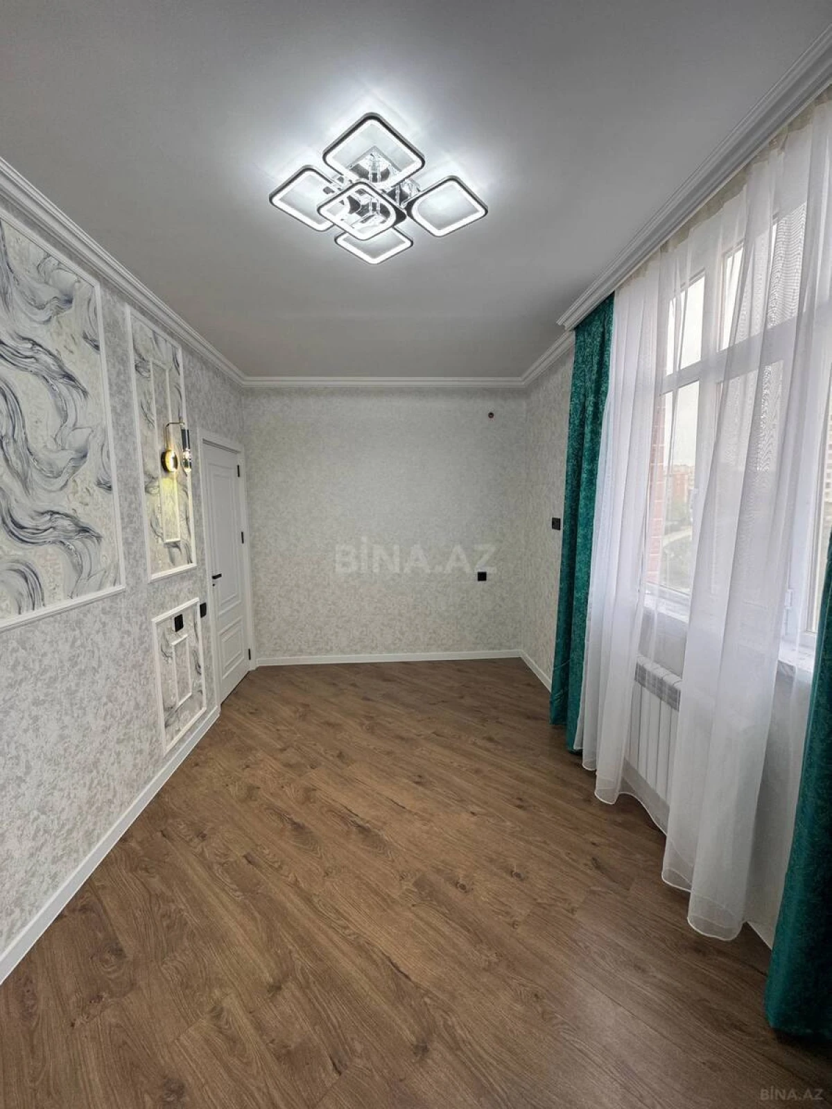 Satılır 3 otaqlı mənzil 90 m²