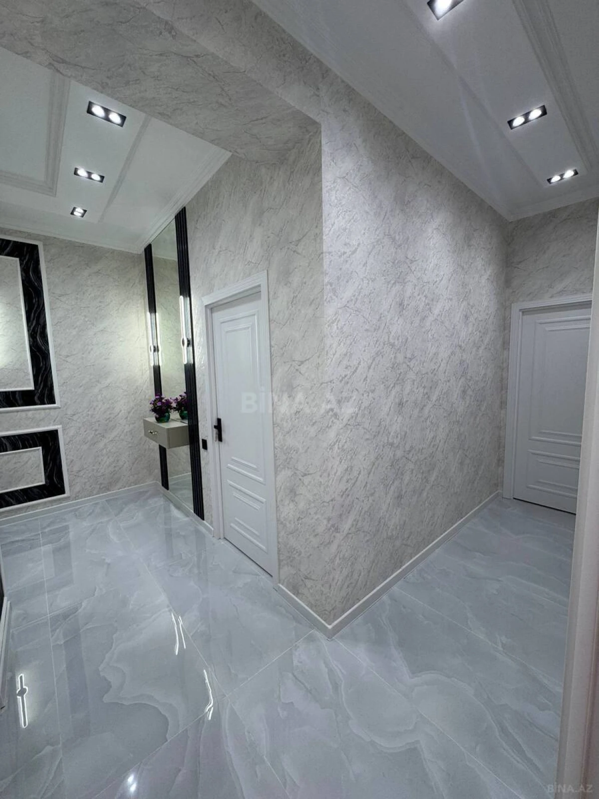 Satılır 3 otaqlı mənzil 90 m²